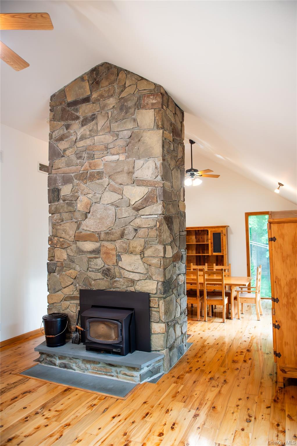 12 Chaucer Road Property Photo 5