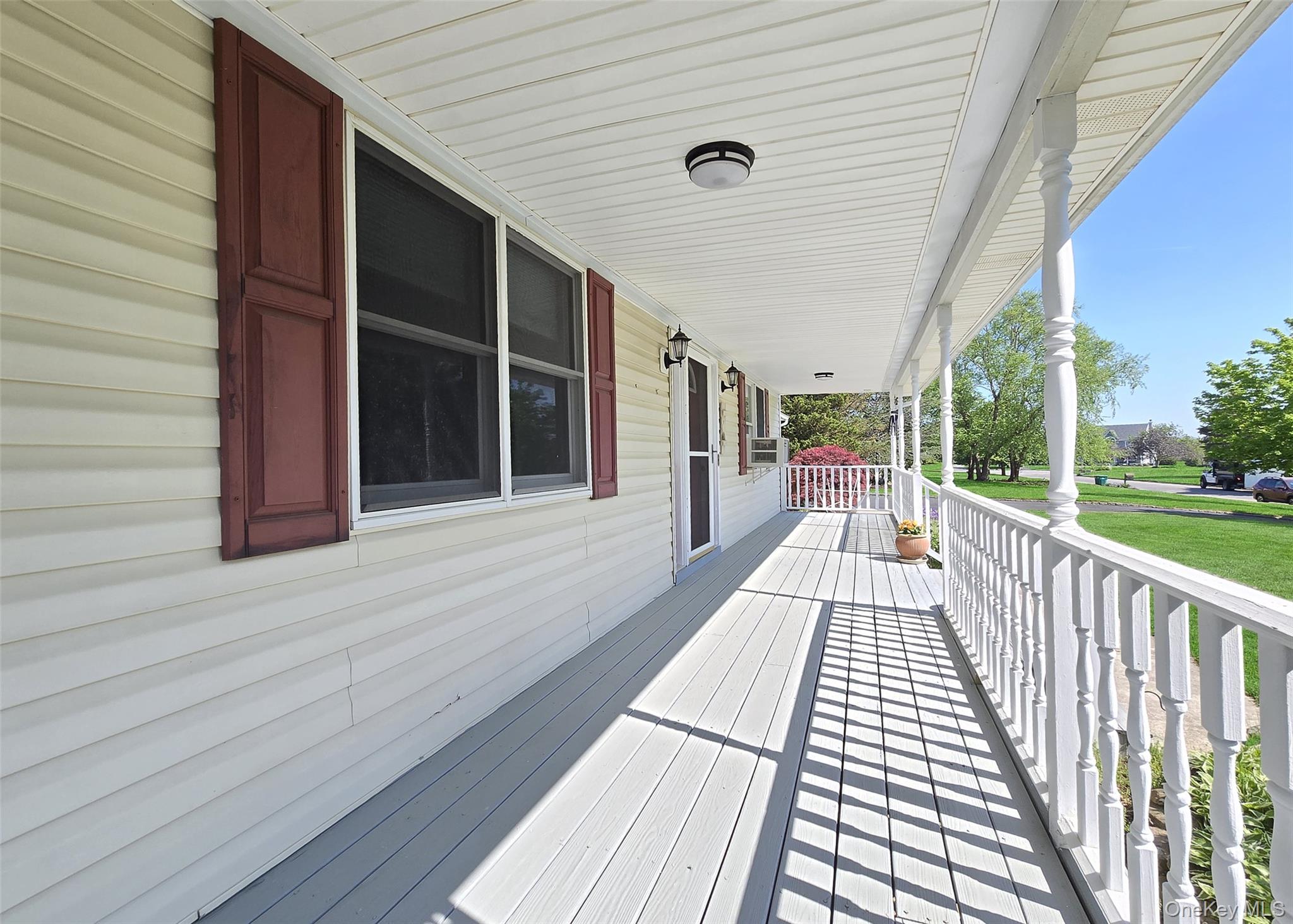 635 Farmveu Road Property Photo 3