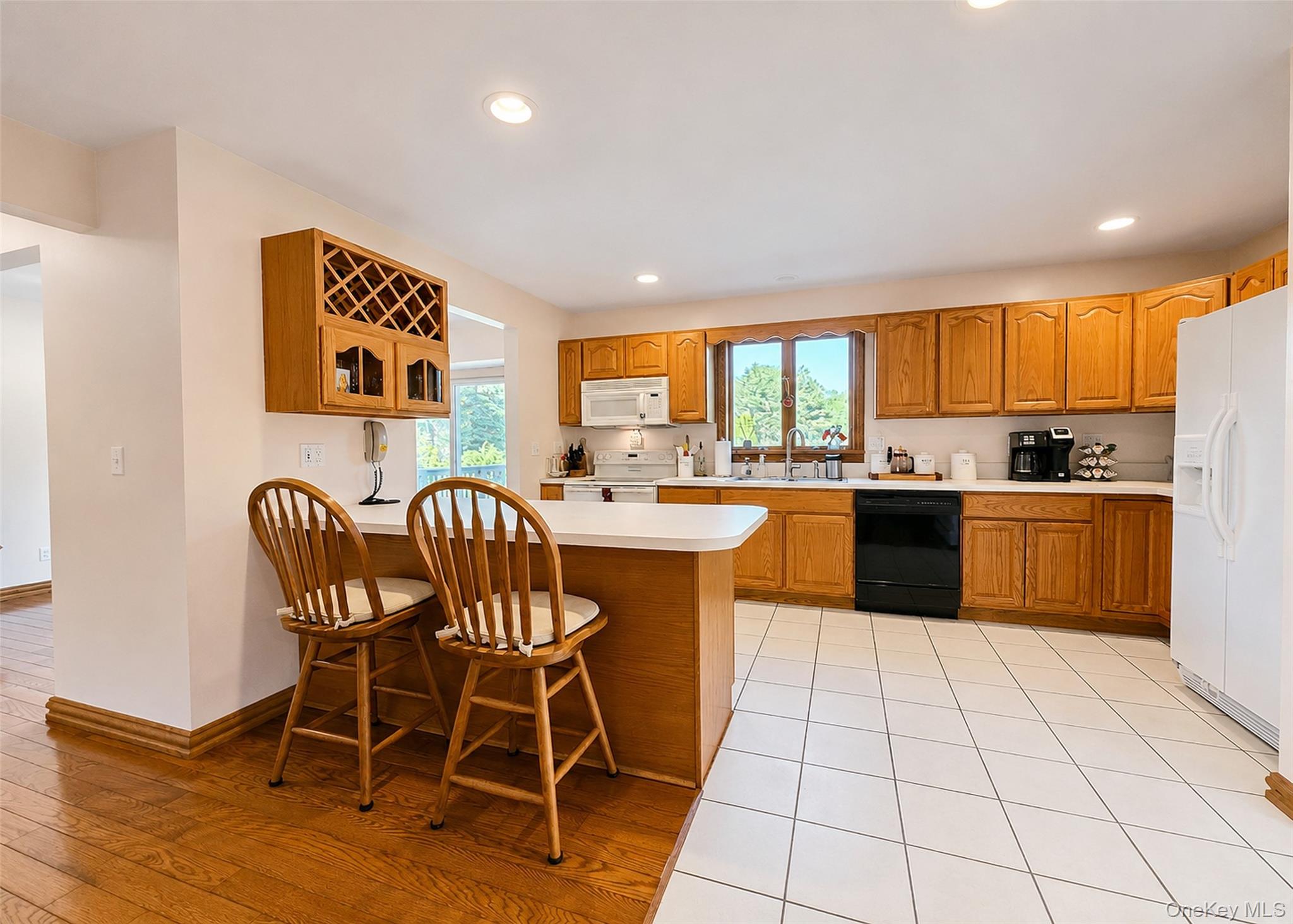 635 Farmveu Road Property Photo 9