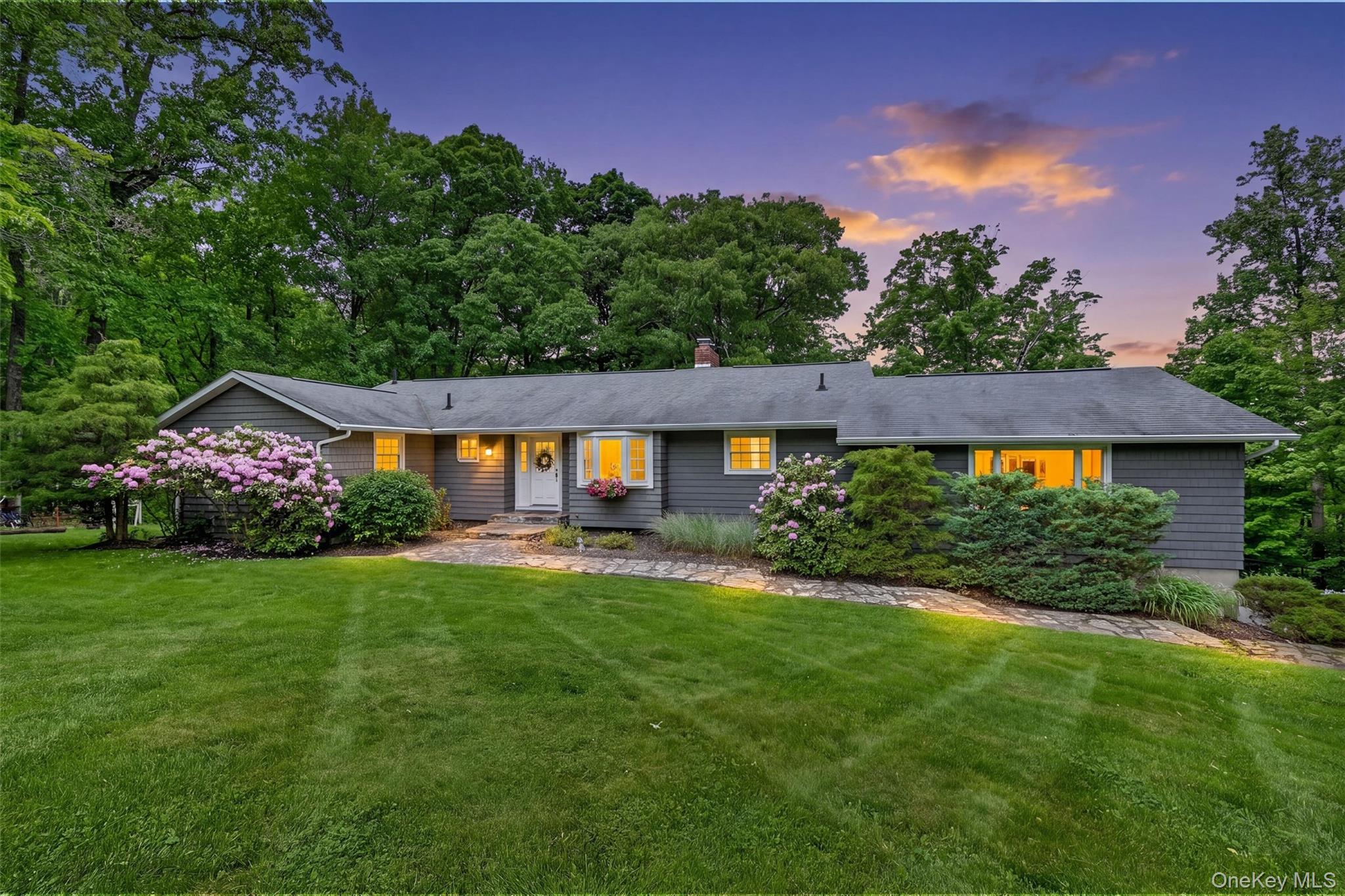 8 Mountain Brook Road Property Photo 2