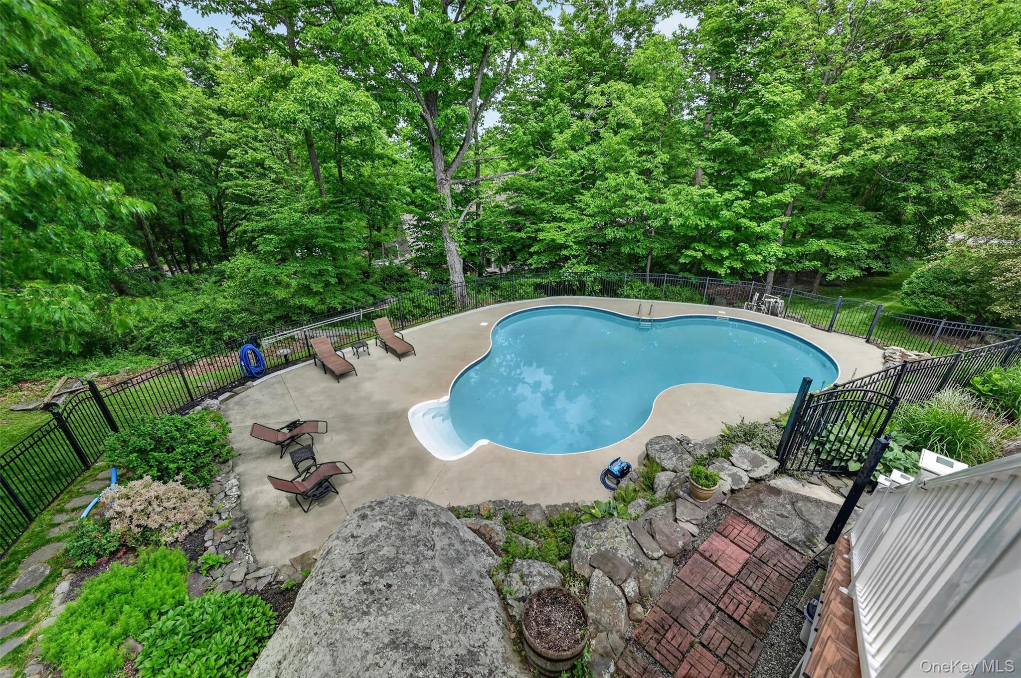 8 Mountain Brook Road Property Photo 41