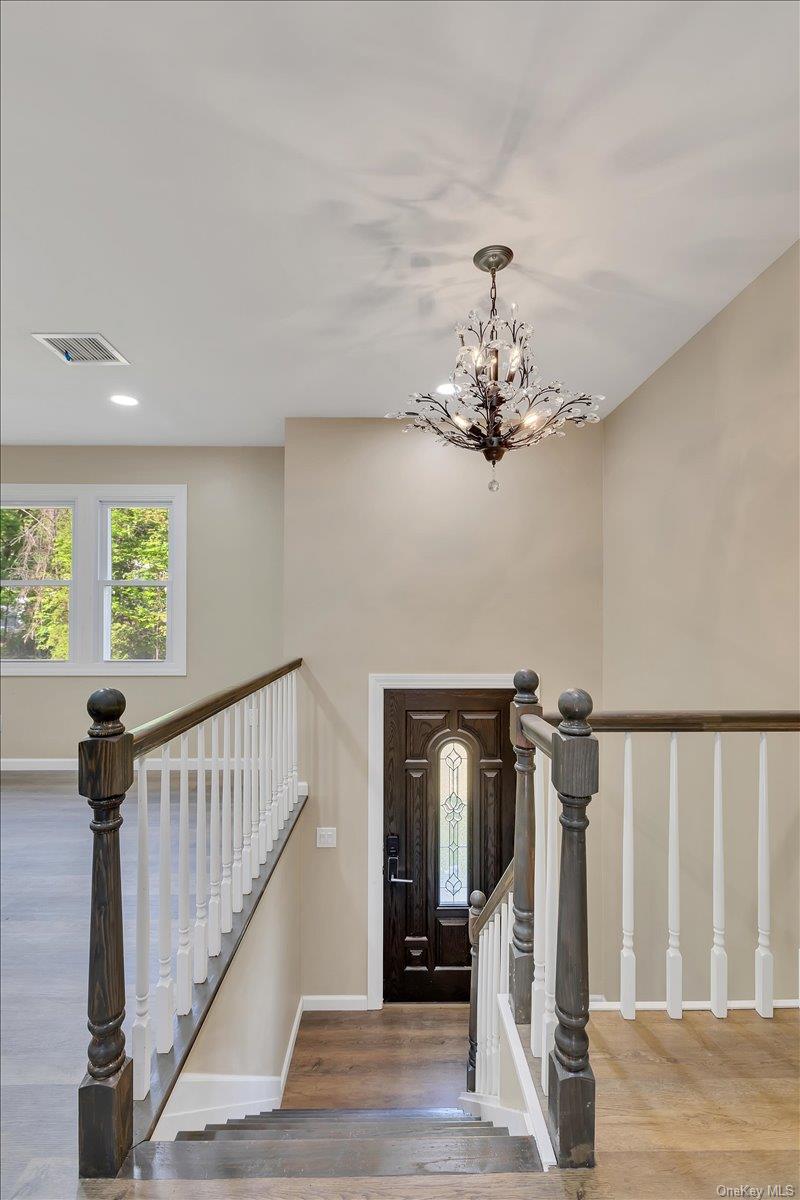513 Canada Street Property Photo 6