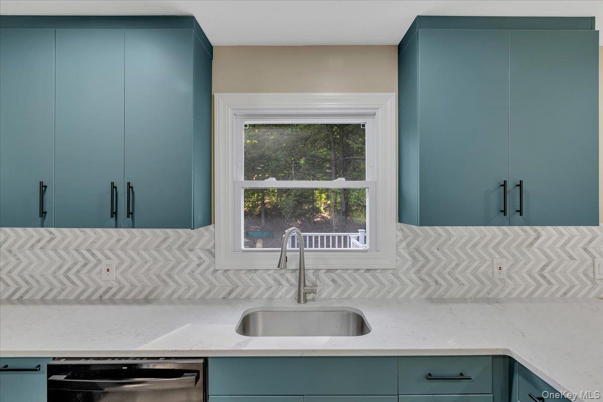 513 Canada Street Property Photo 21