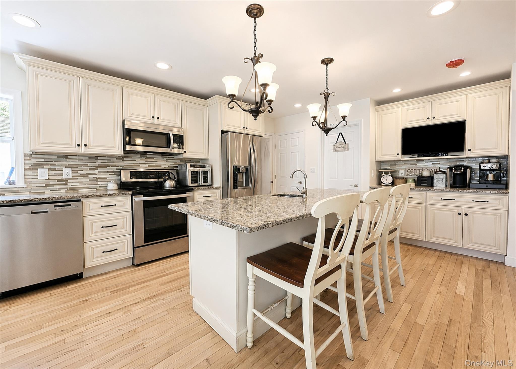 30 Park Avenue Property Photo 1
