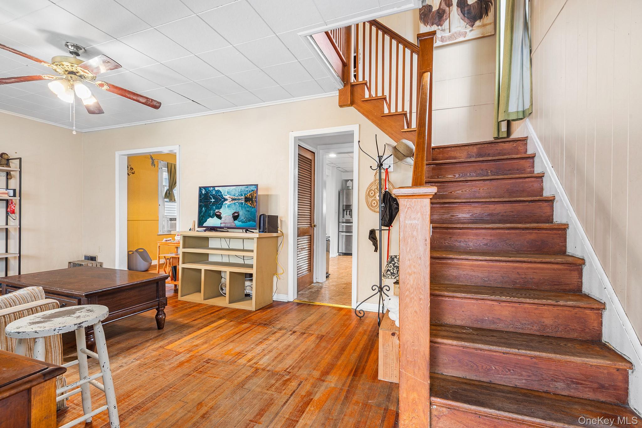 76 Stephan Street Property Photo 4
