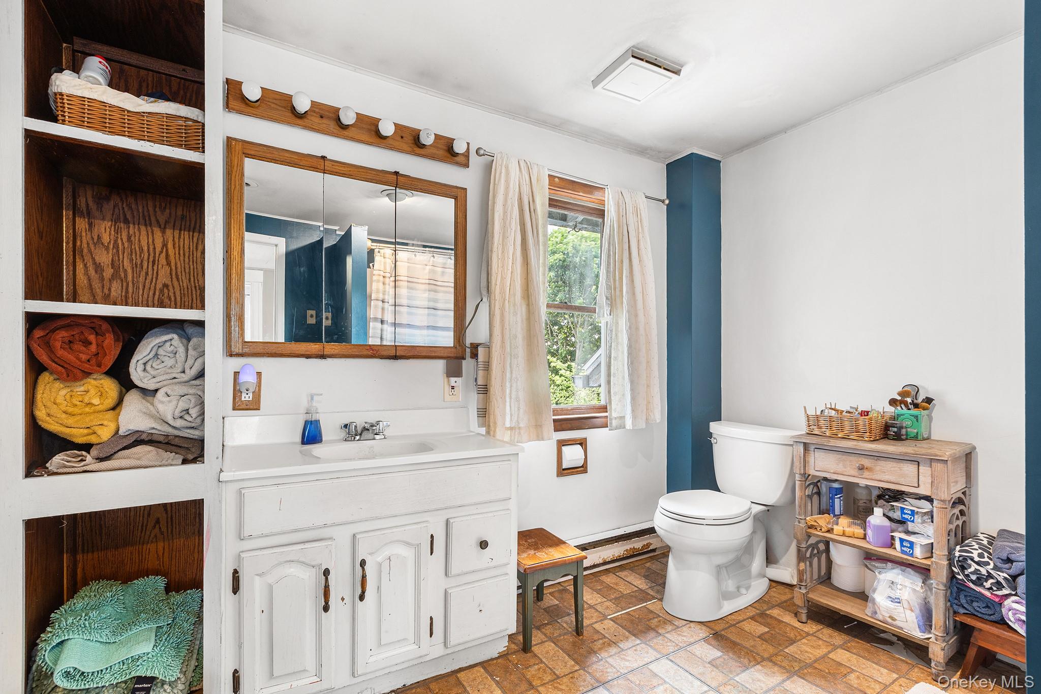 76 Stephan Street Property Photo 12