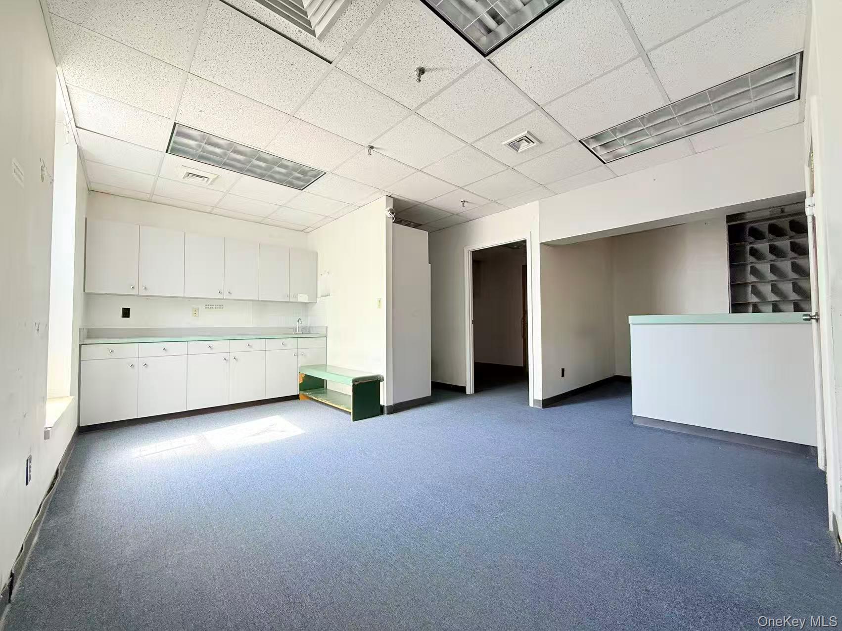 7 Chatham Square 704 Property Photo 2