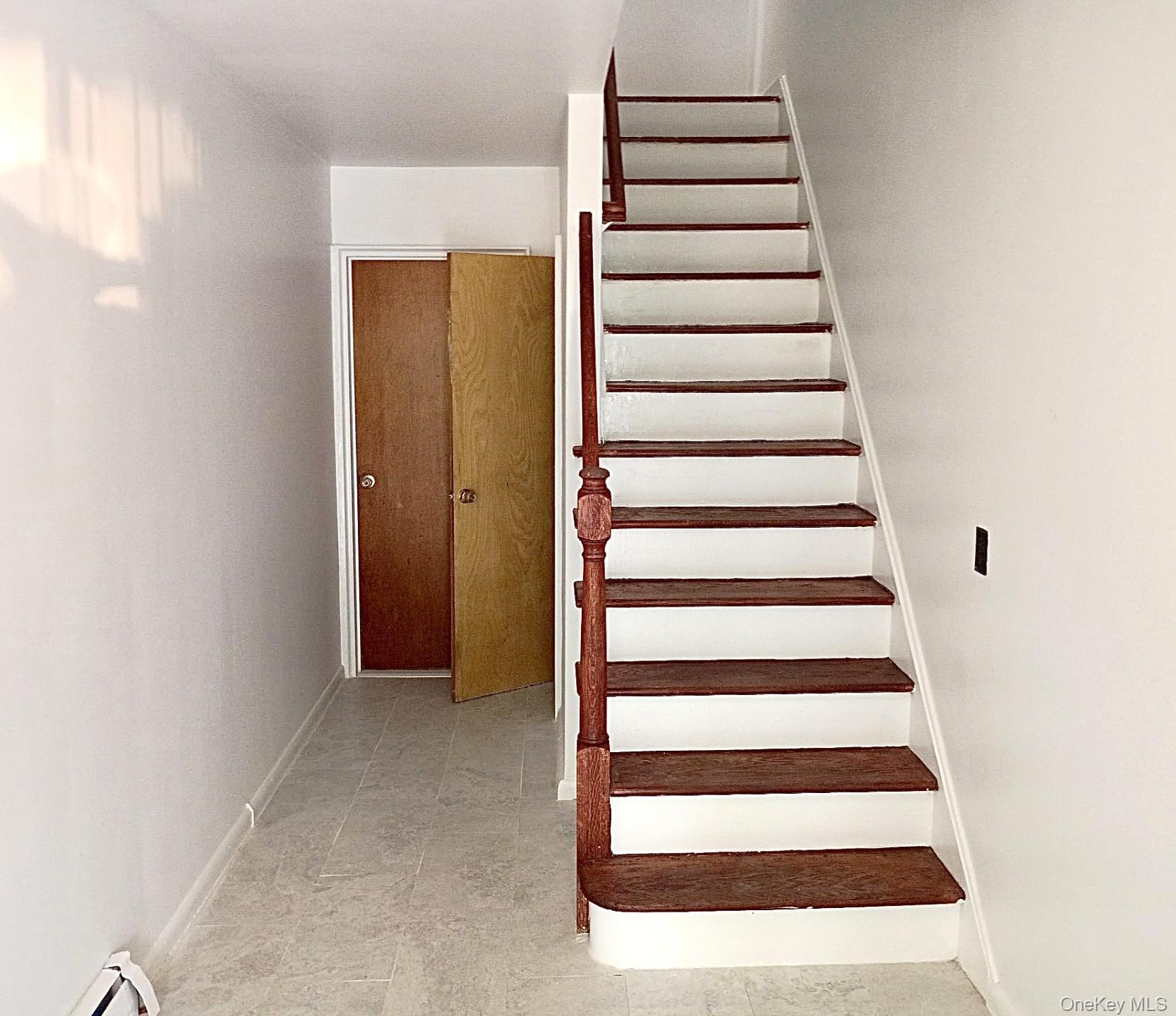 1730 Fowler Avenue Property Photo 3