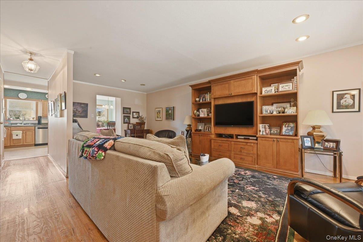 6369 Douglaston Parkway 56 Property Photo 5