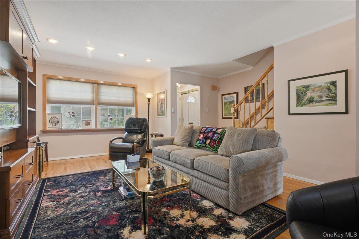 6369 Douglaston Parkway 56 Property Photo 7