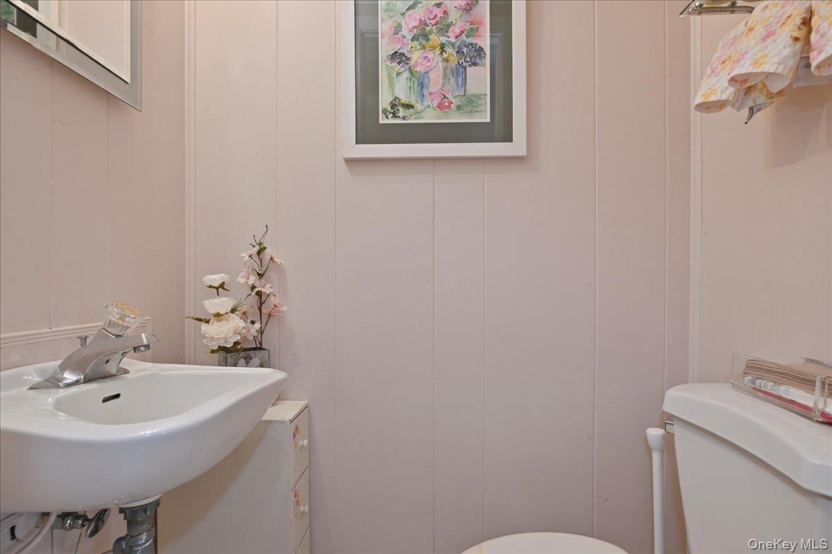 6369 Douglaston Parkway 56 Property Photo 14