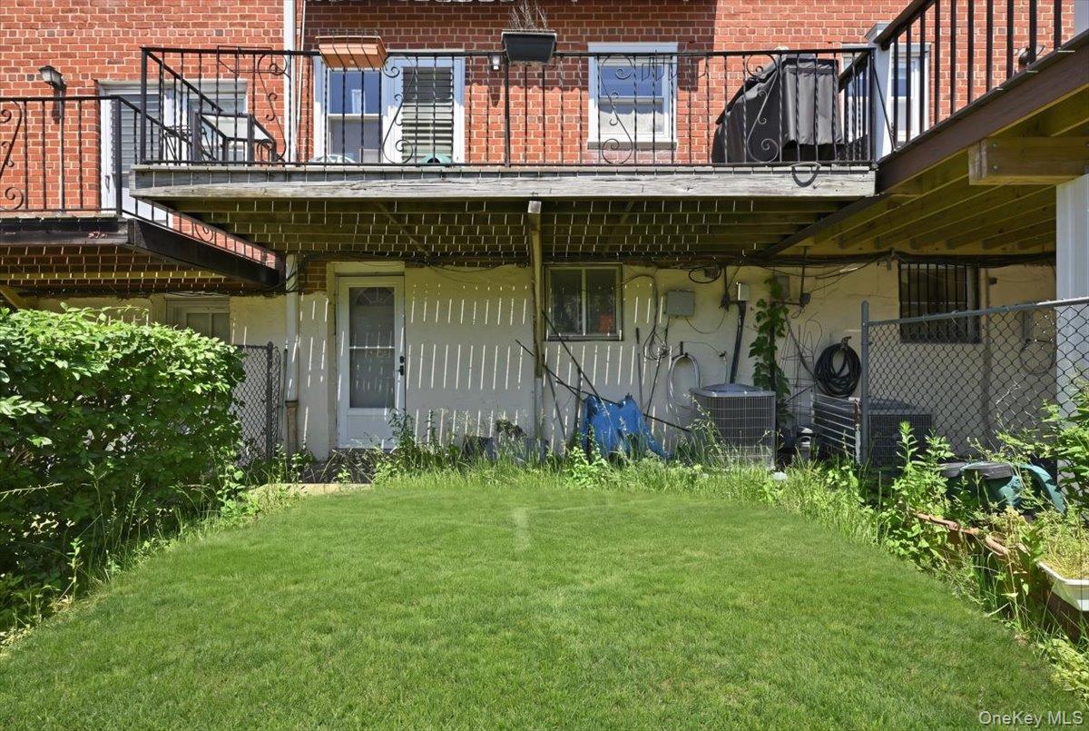 6369 Douglaston Parkway 56 Property Photo 26