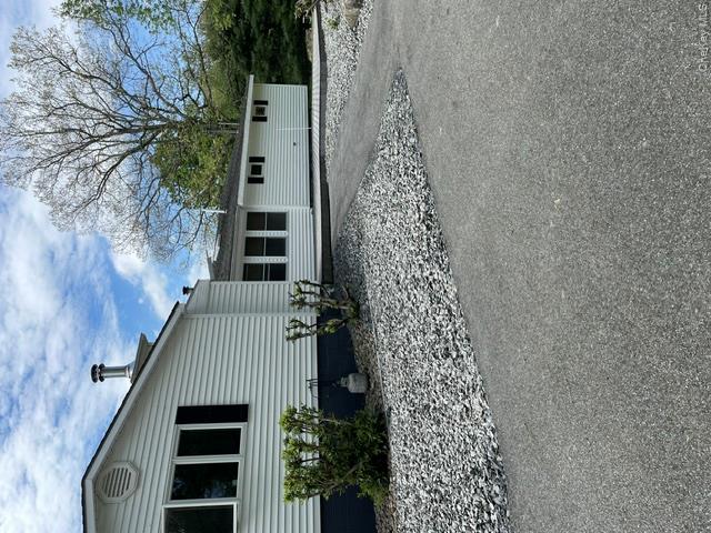 100 Decker Road 2 Property Photo 11