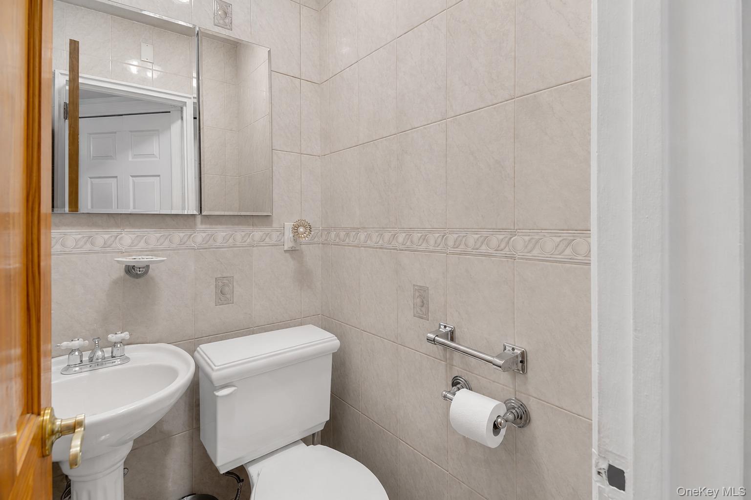 2930 Dudley Avenue Property Photo 10