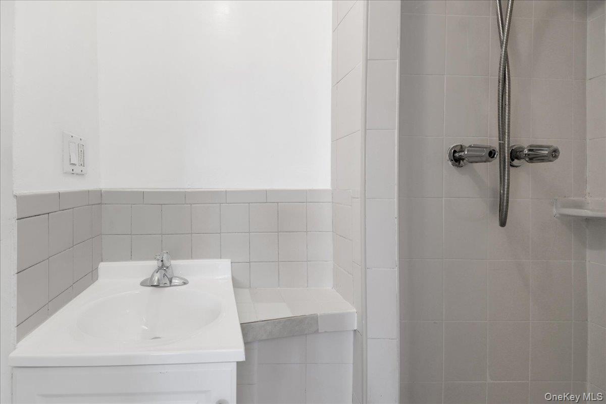 2930 Dudley Avenue Property Photo 27