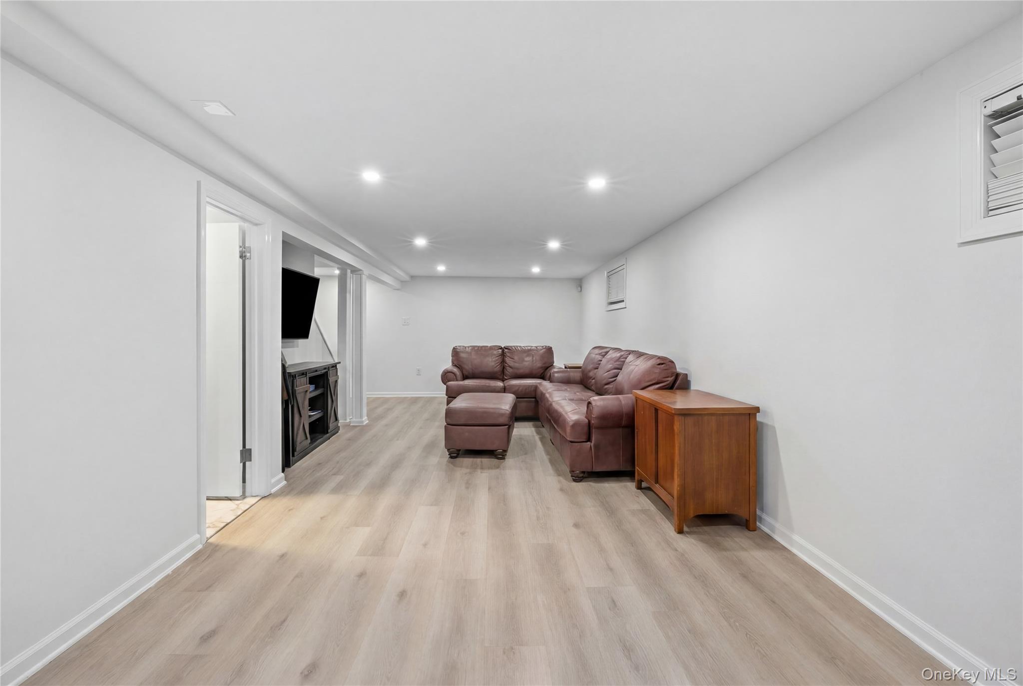 39 Pal Street Property Photo 27