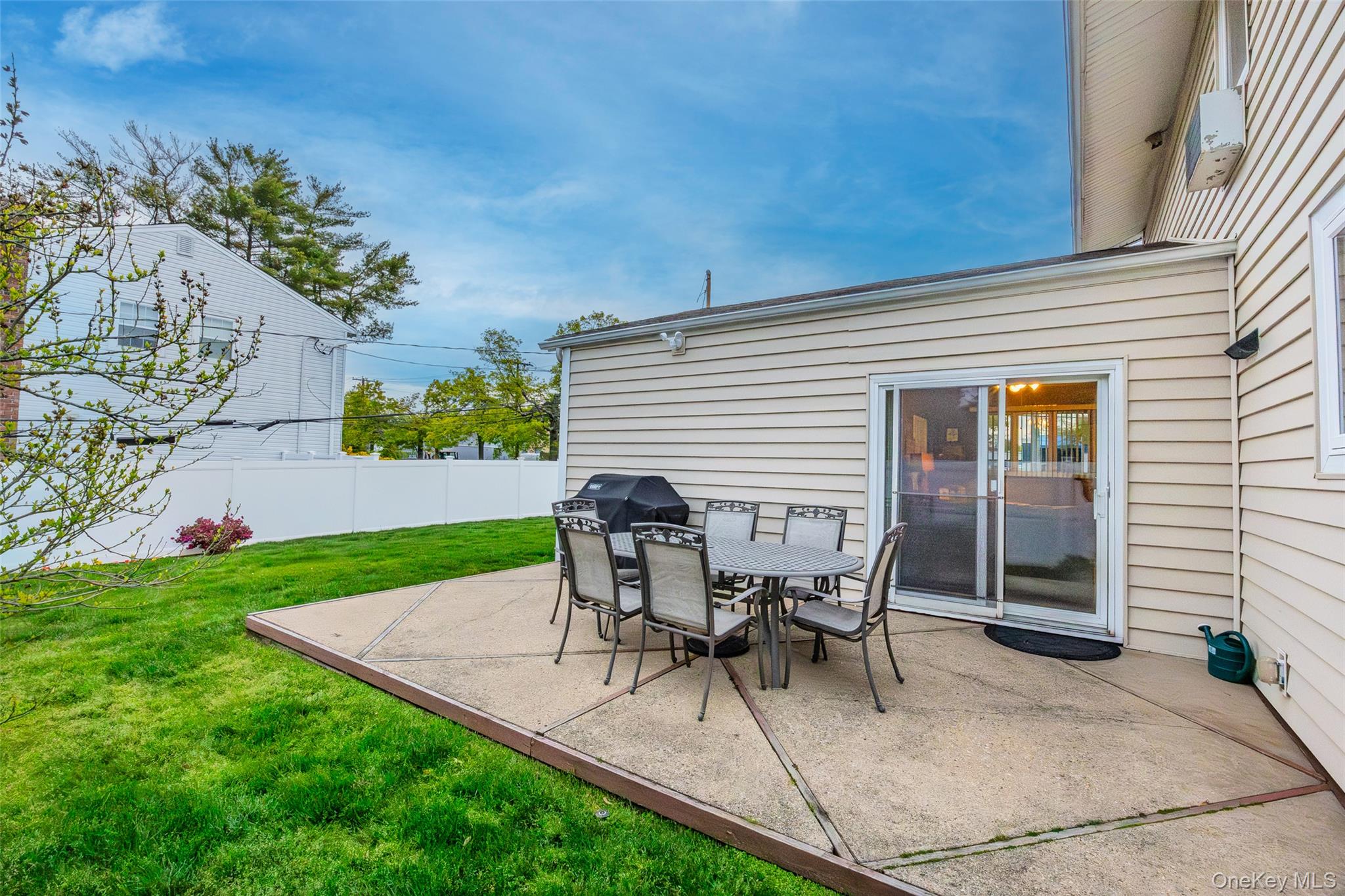39 Pal Street Property Photo 37