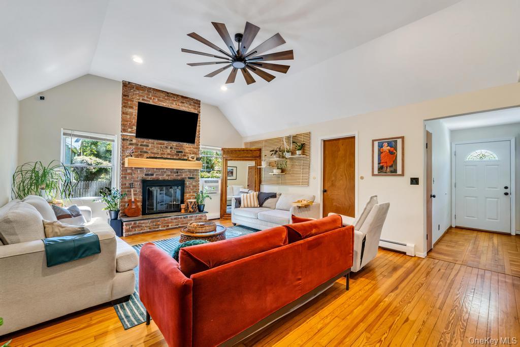18 Richmond Hill Road Property Photo 11
