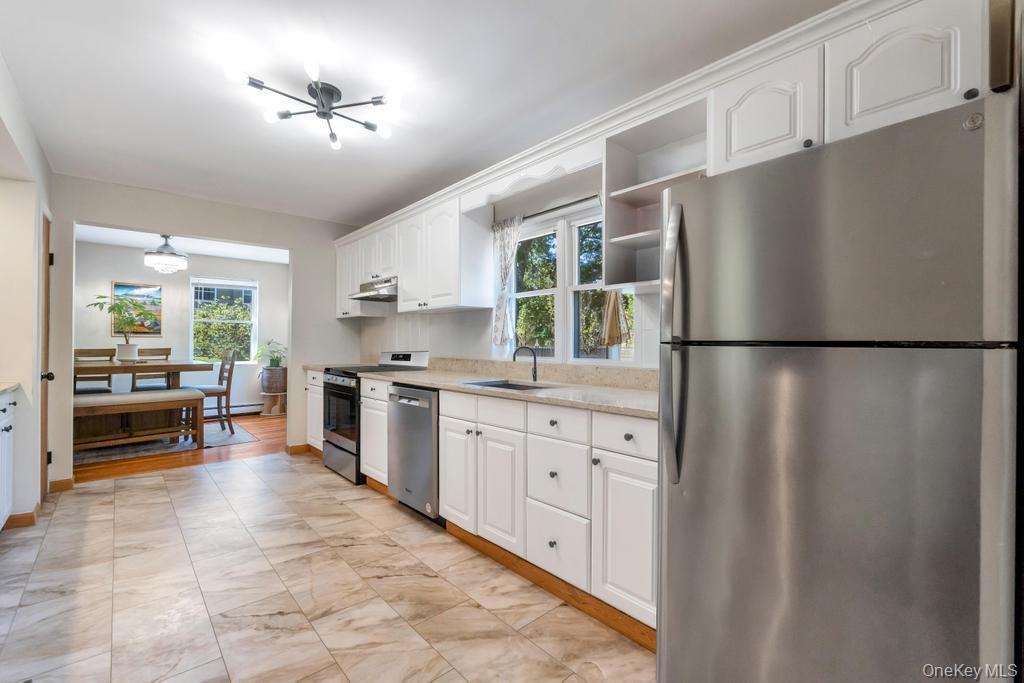 18 Richmond Hill Road Property Photo 17