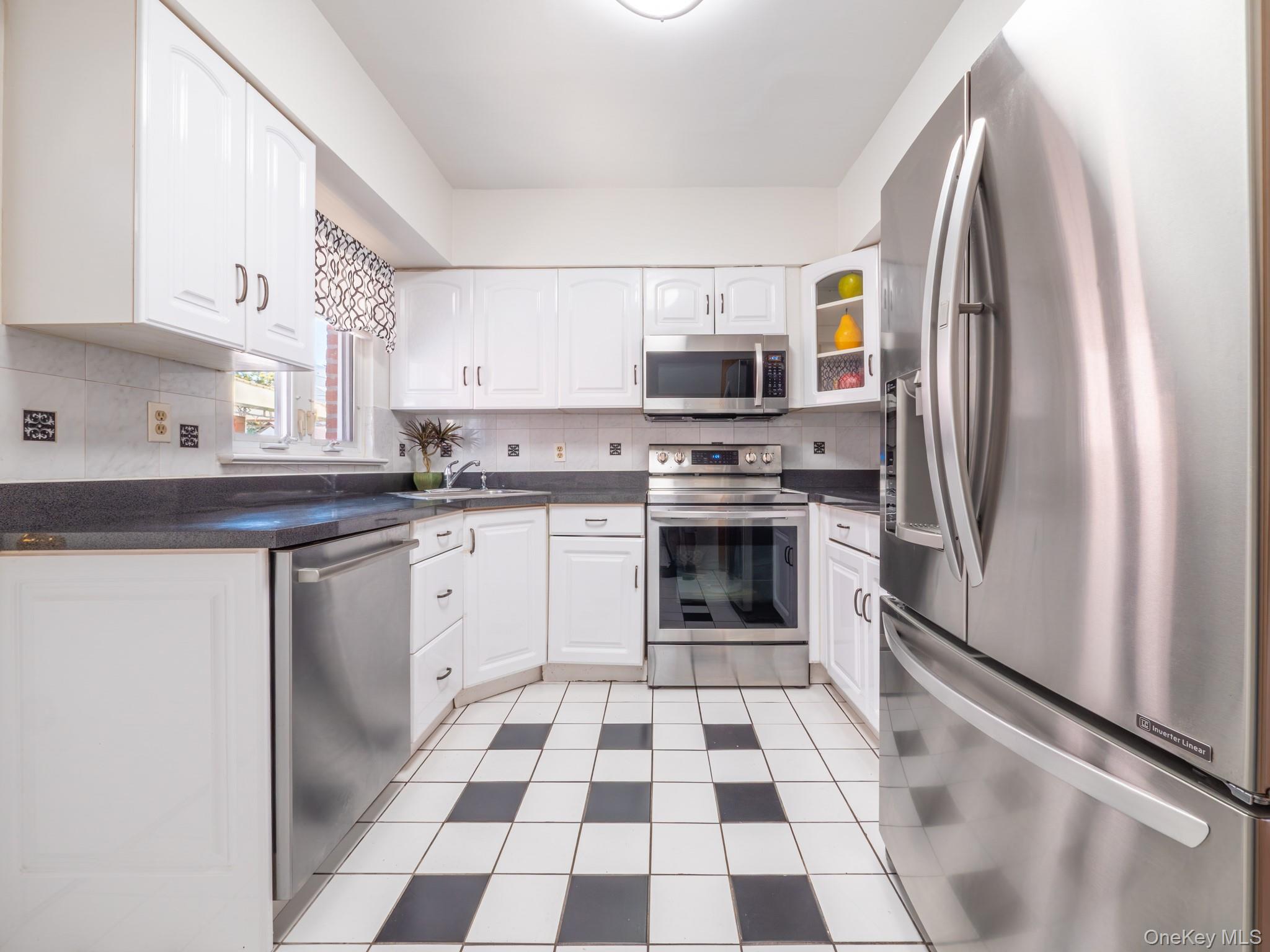 76-11 173rd Street Property Photo 14
