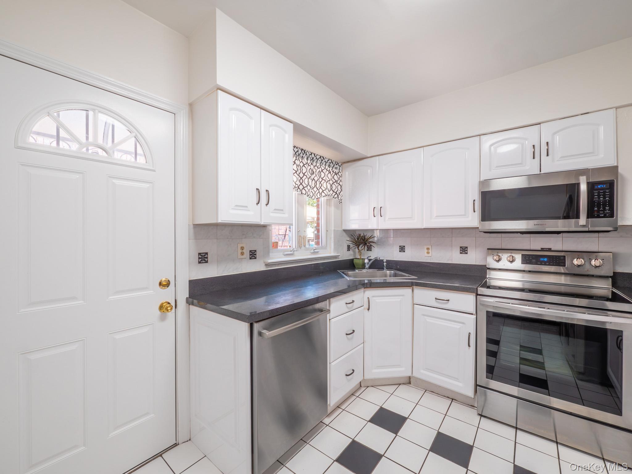 76-11 173rd Street Property Photo 16