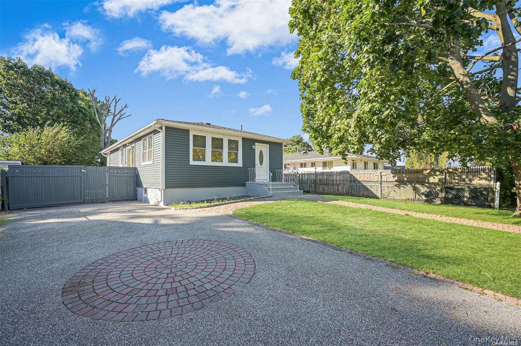 180 Park Avenue Property Photo 1