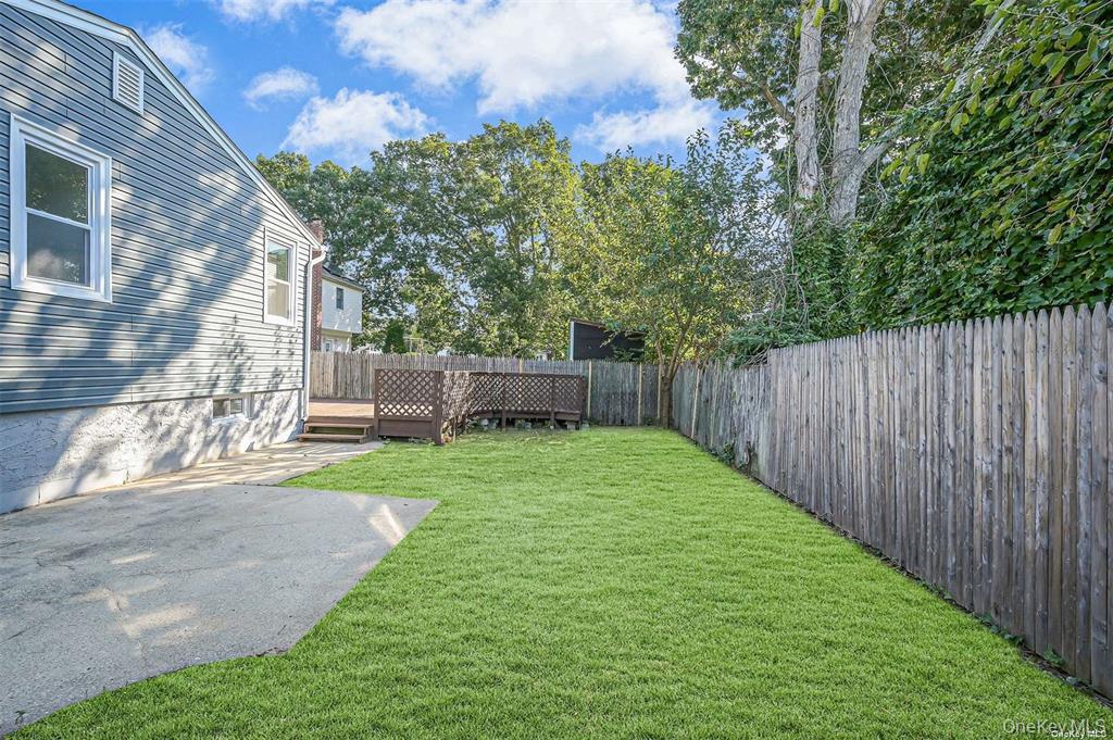 180 Park Avenue Property Photo 12