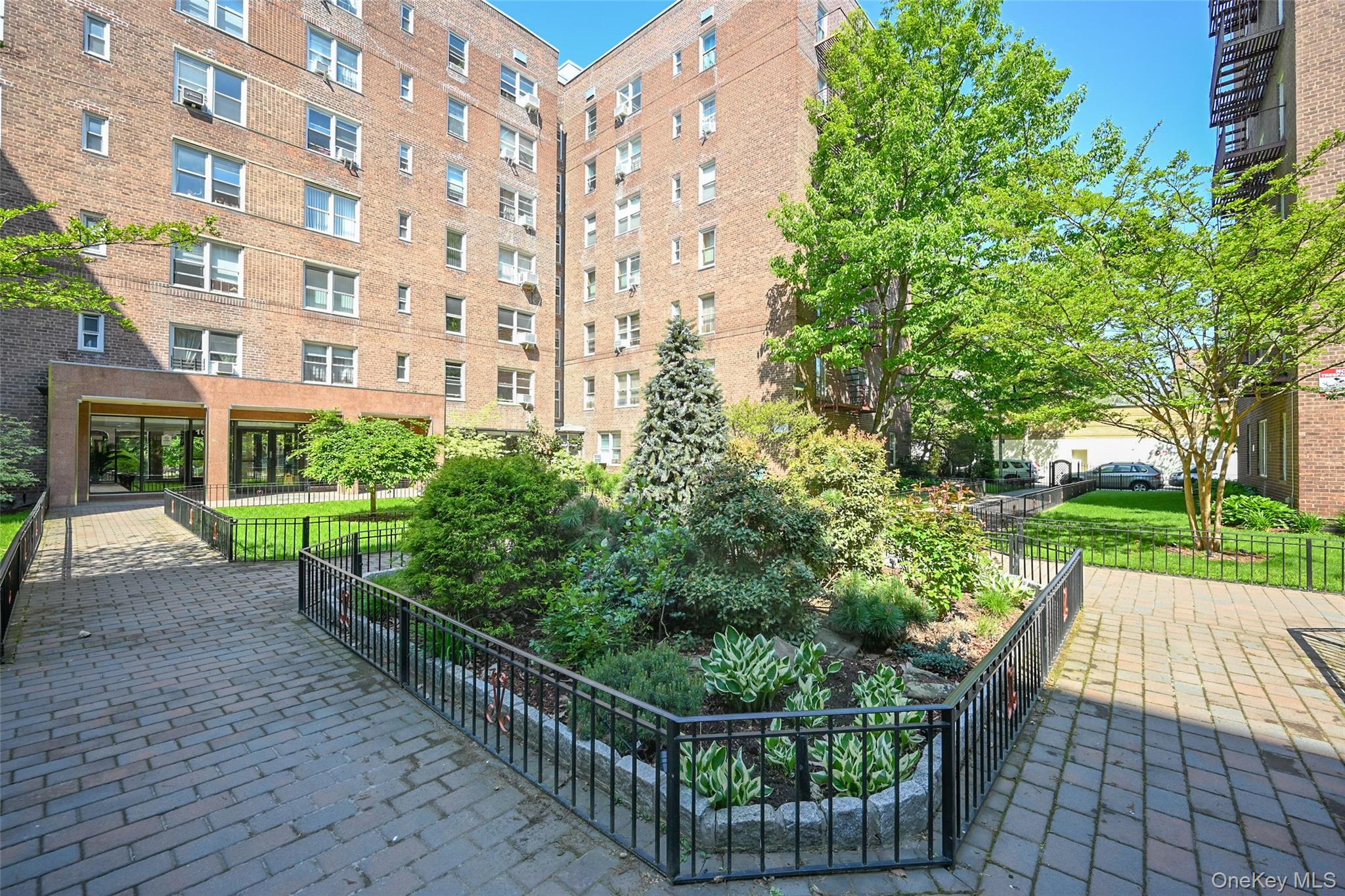 105-25 65th Avenue 4f Property Photo 1
