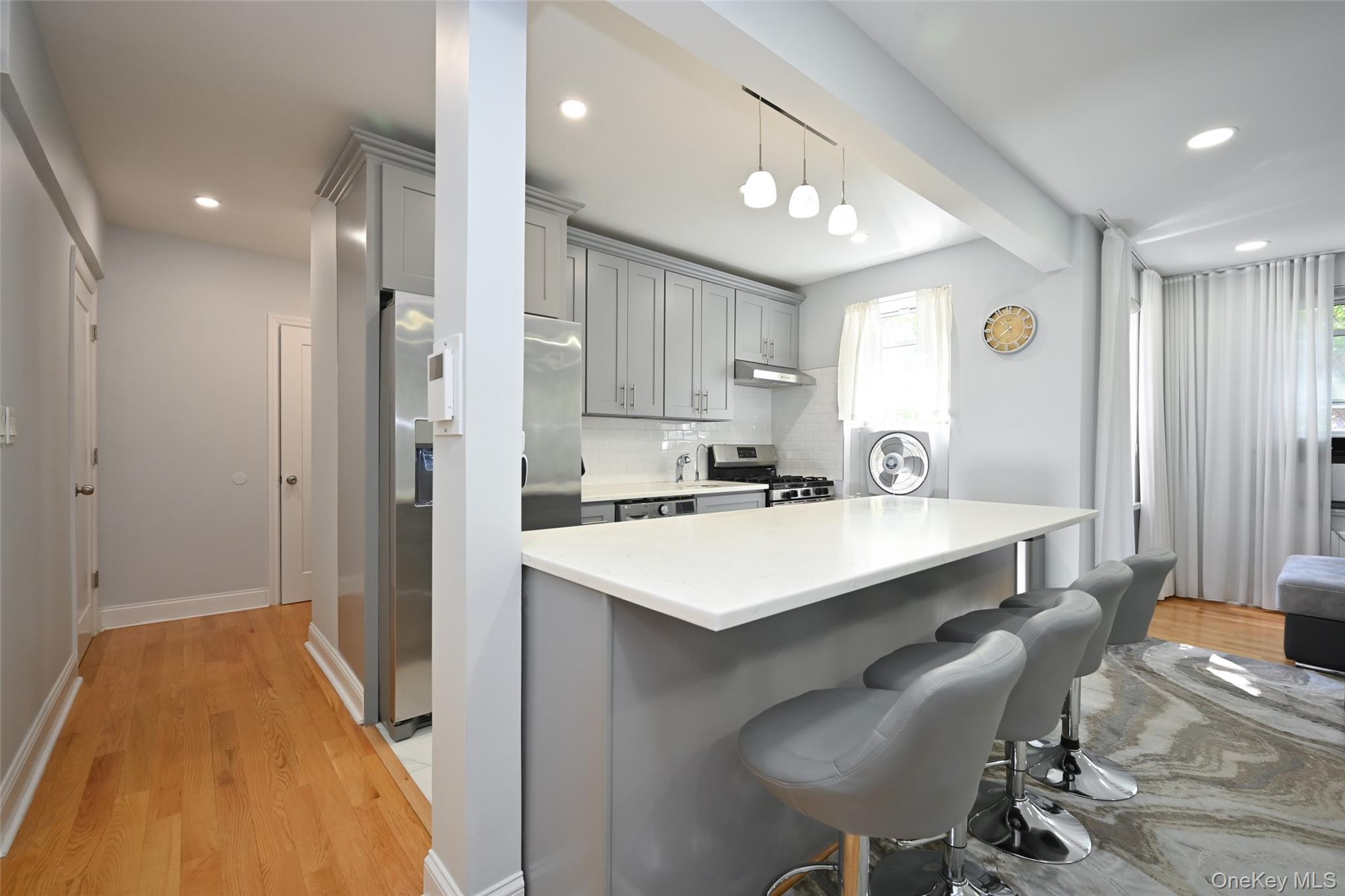 105-25 65th Avenue 4f Property Photo 5