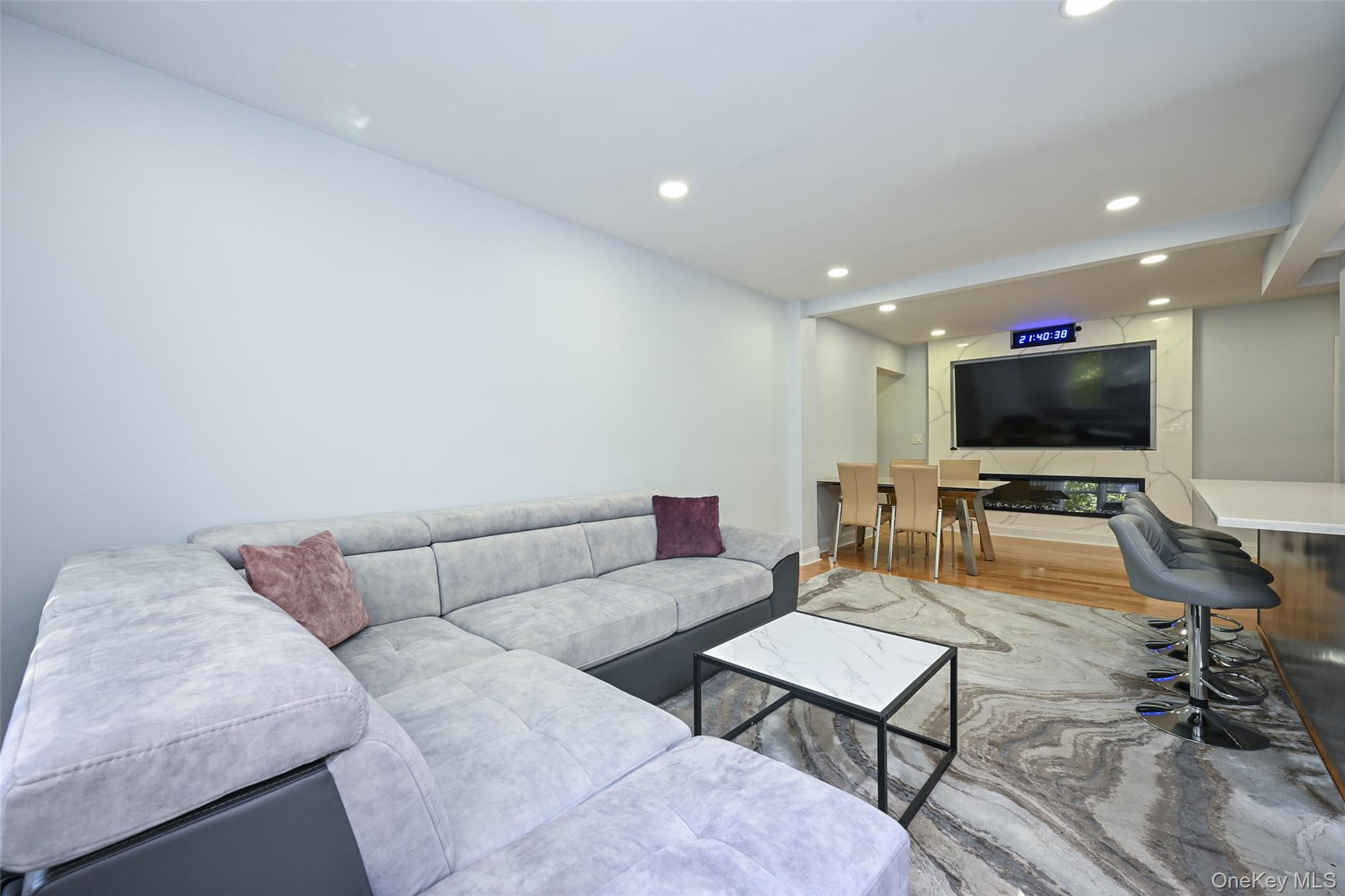 105-25 65th Avenue 4f Property Photo 8