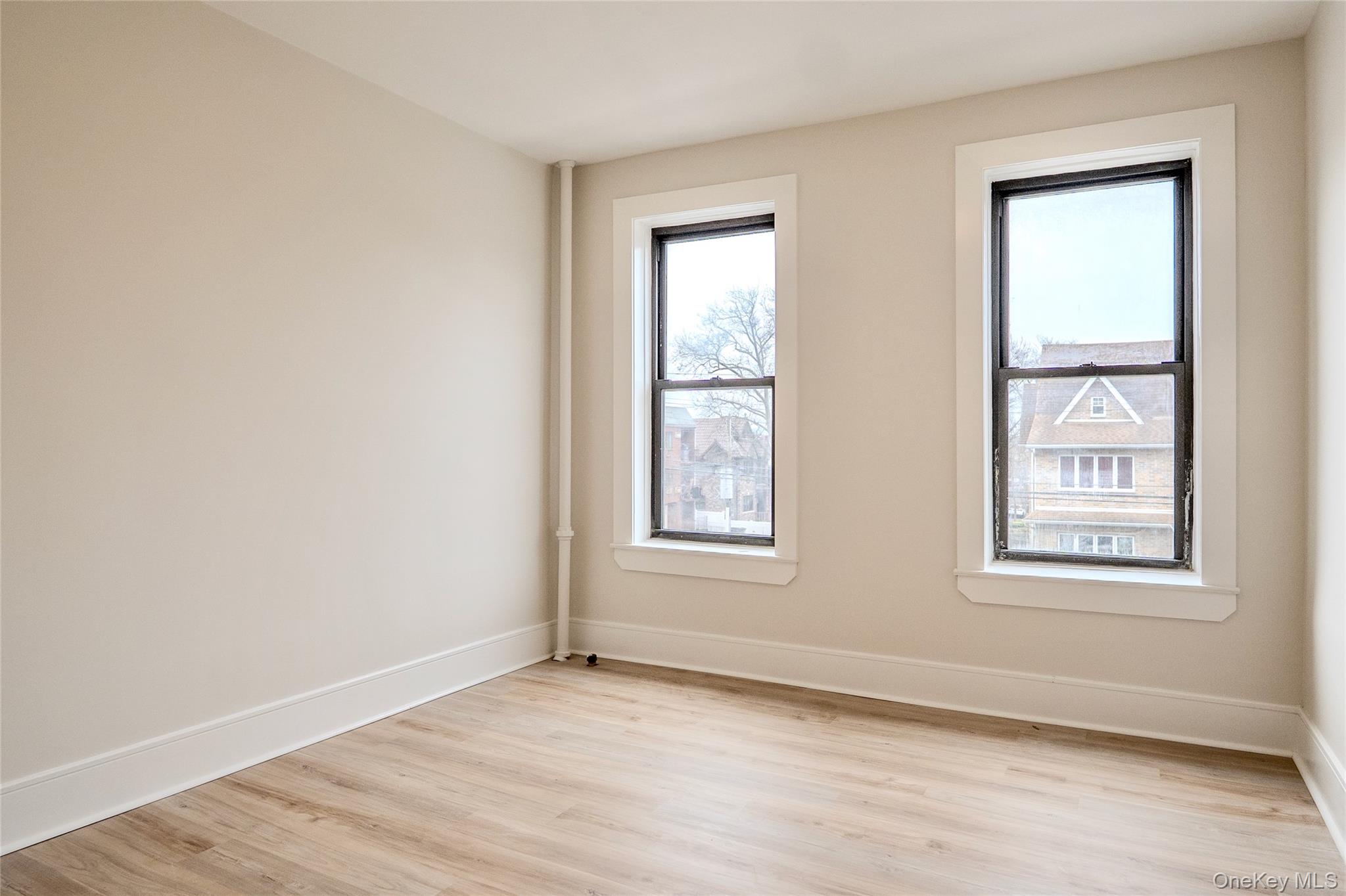 155-17 Sanford Avenue 5b Property Photo 10