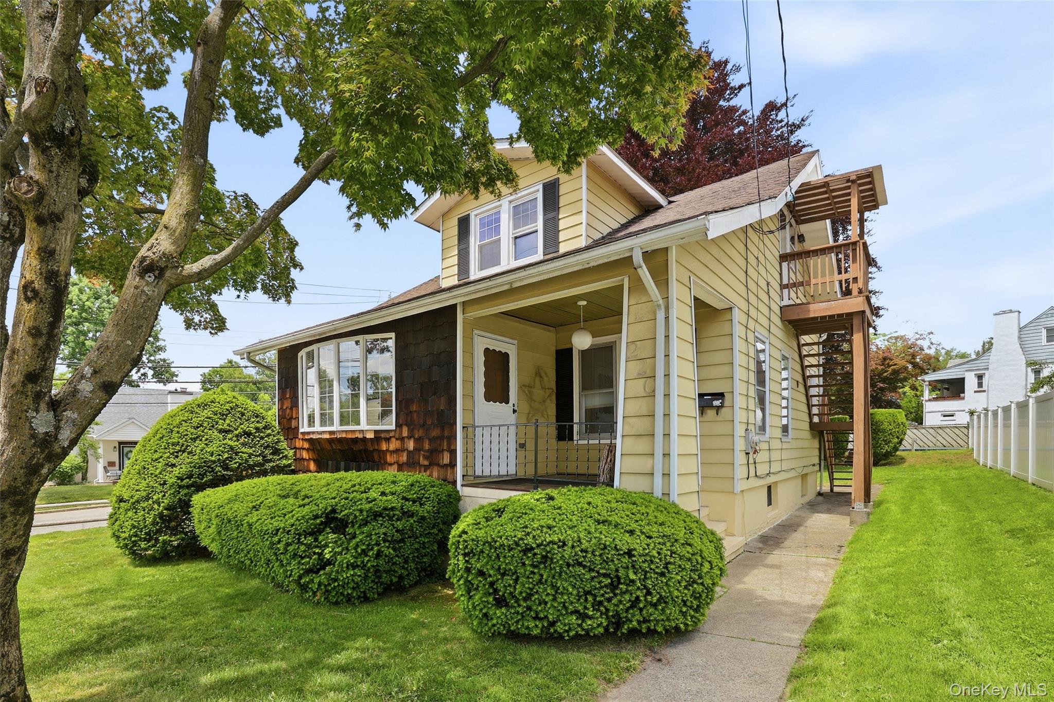 220 Sherman Avenue Property Photo 1