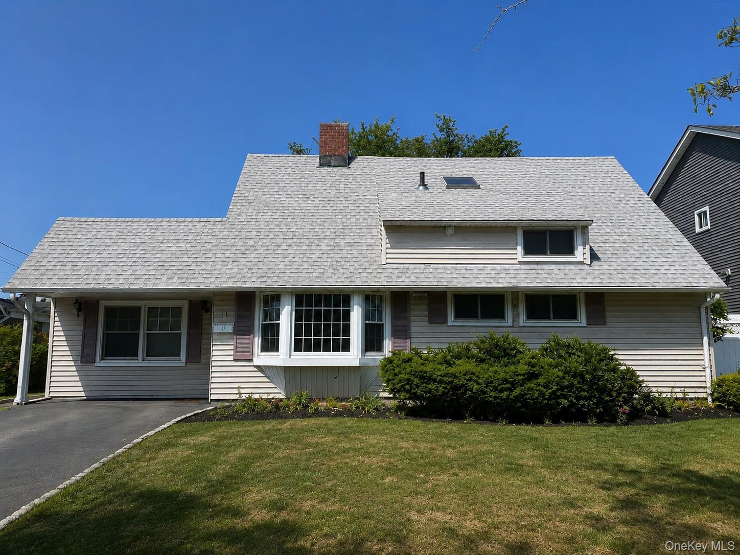 11 Acre Lane Property Photo 1