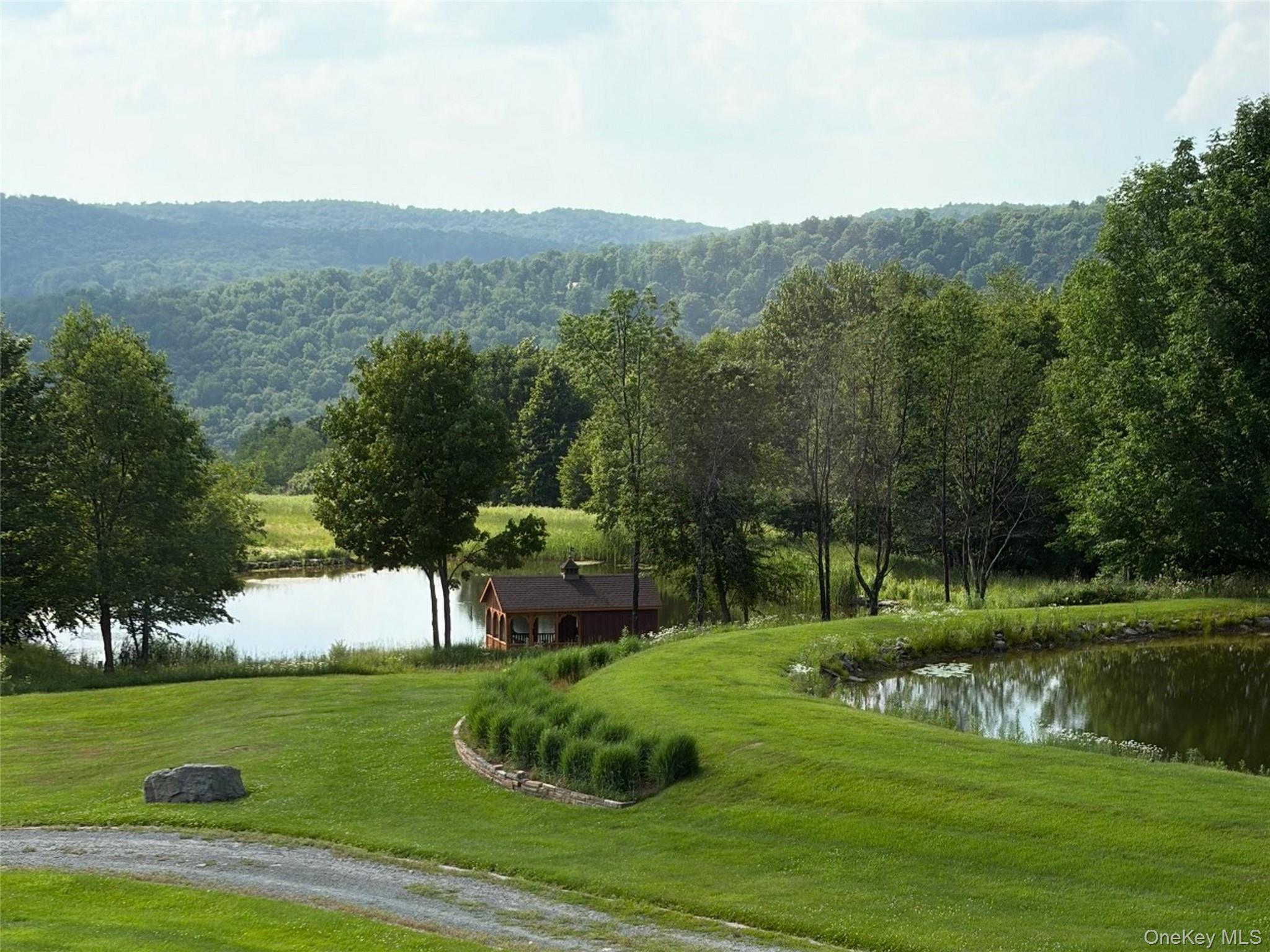 99 Dietz Road Property Photo 45