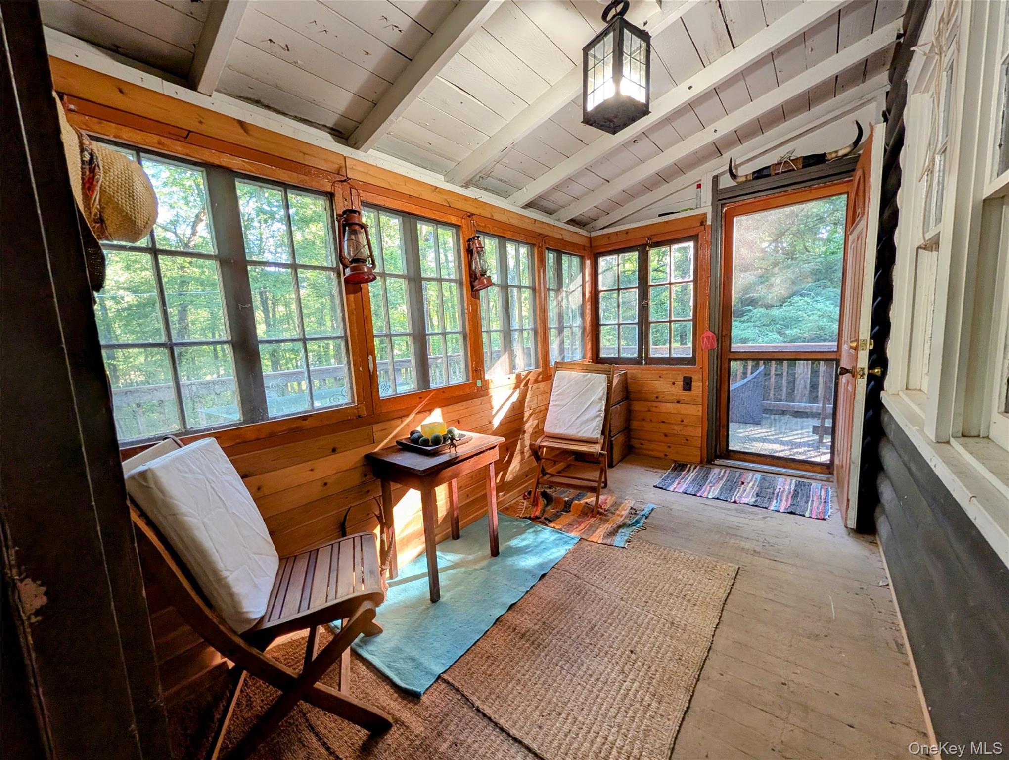 628 Lake Shore Drive Property Photo 4