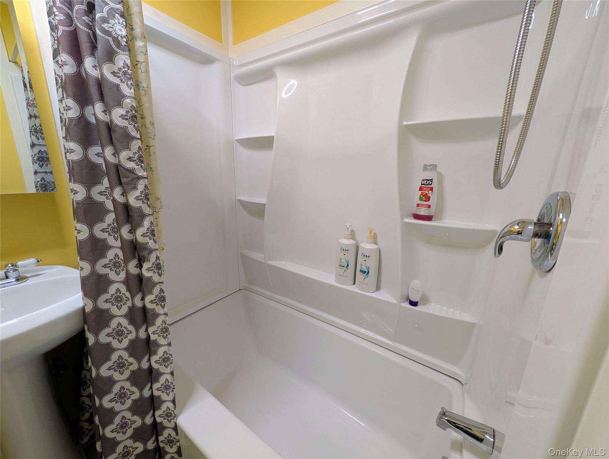 628 Lake Shore Drive Property Photo 22