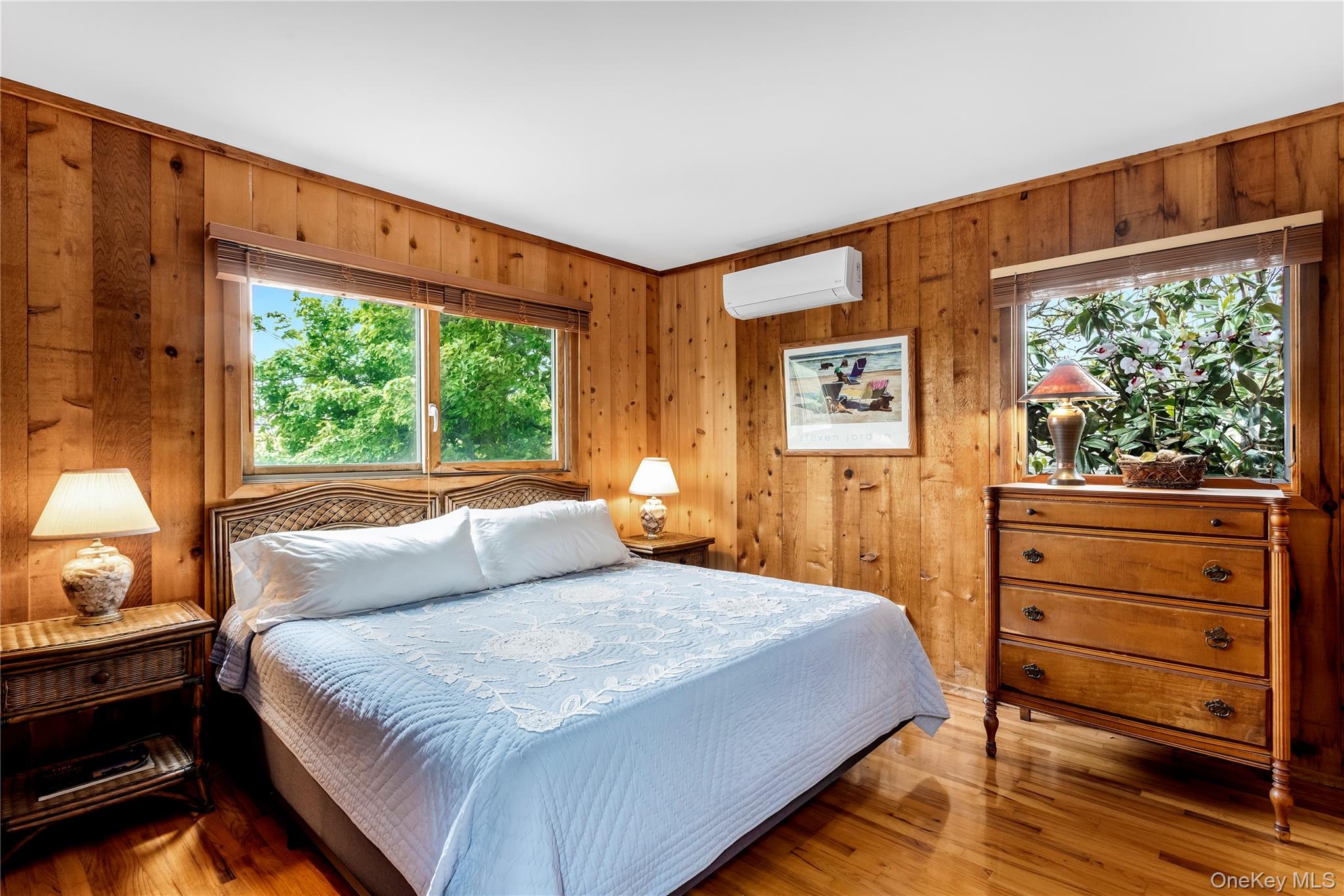 293 Bay Property Photo 10