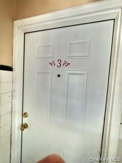 365 E 197th Street Property Photo 22