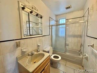 365 E 197th Street Property Photo 28