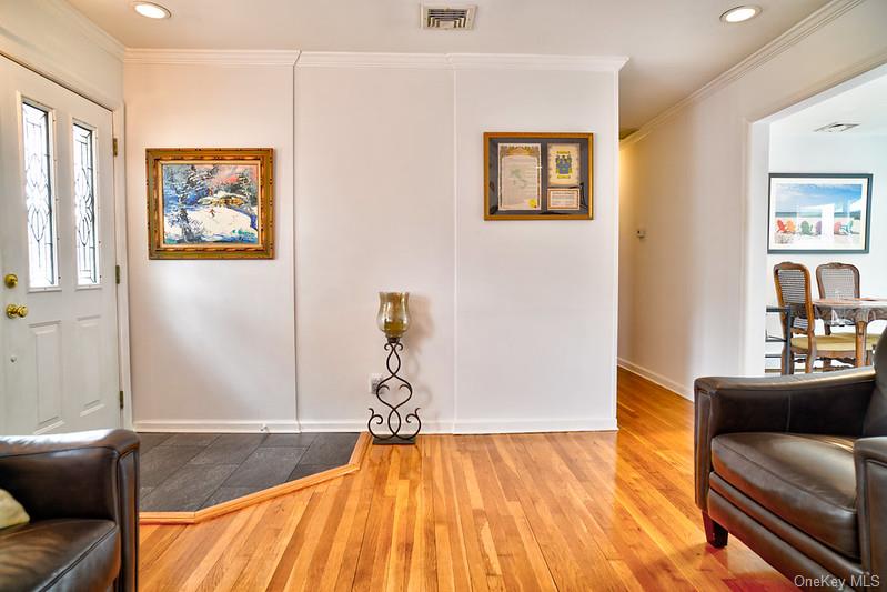 18 Bailey Avenue Property Photo 3