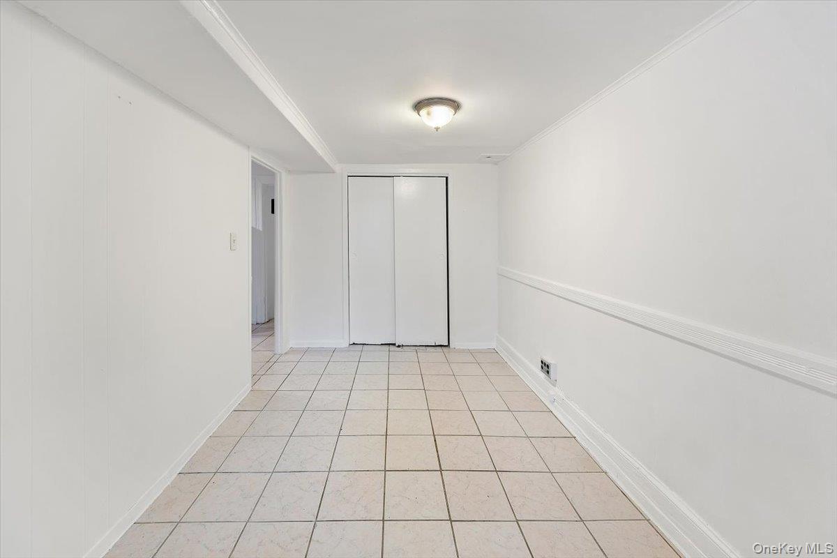 2323 Powell Avenue Property Photo 25