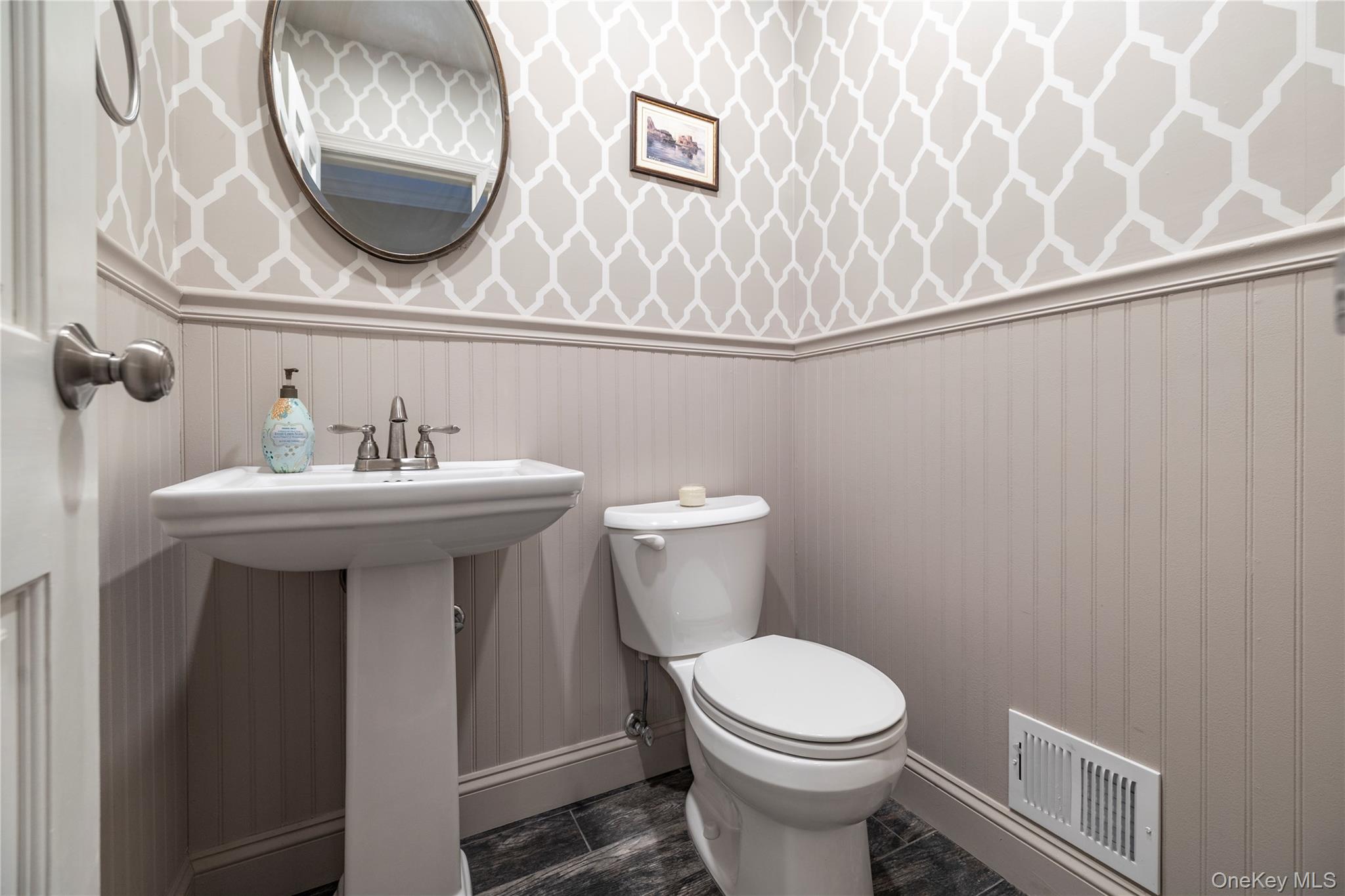 6 Blenheim Court Property Photo 14