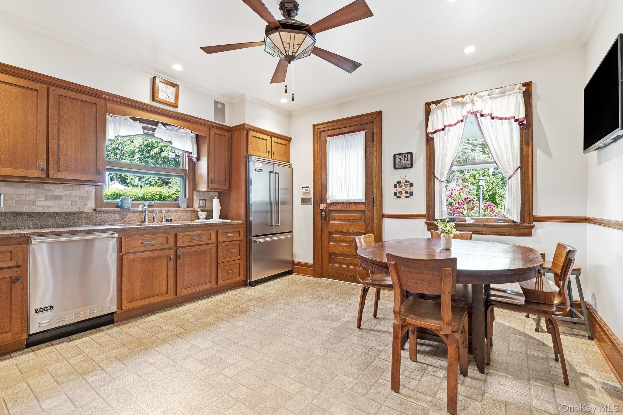 13 Ridgeview Avenue Property Photo 22