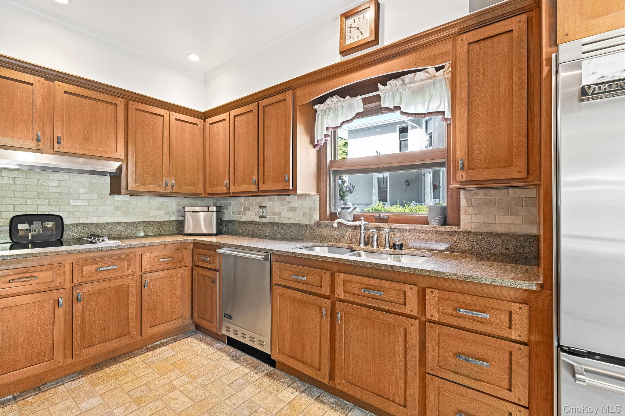 13 Ridgeview Avenue Property Photo 23