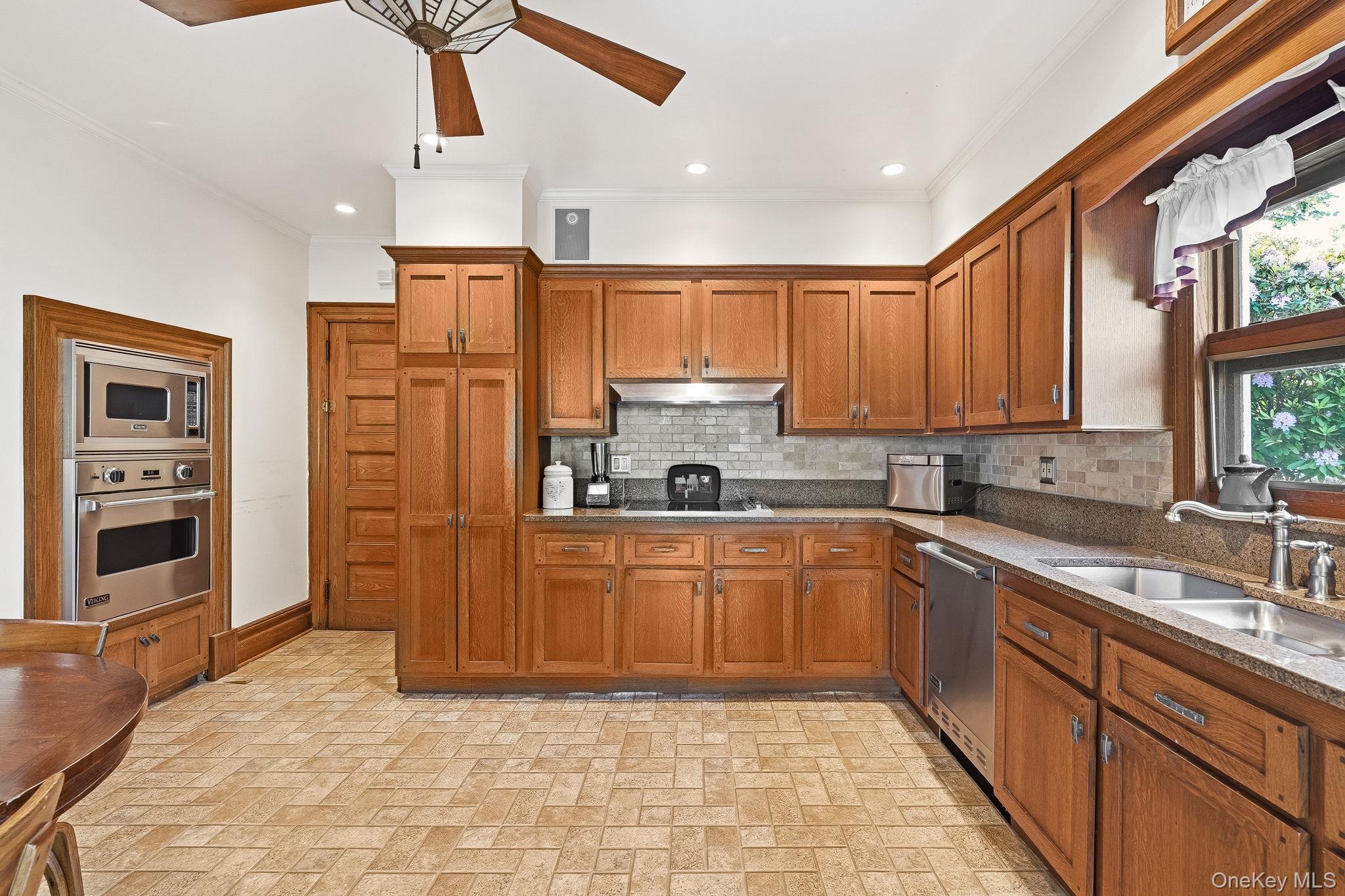 13 Ridgeview Avenue Property Photo 24