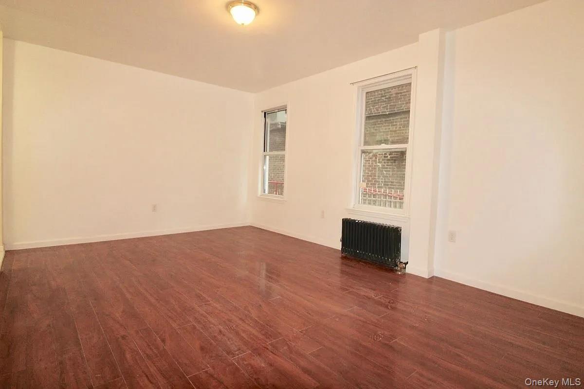 1655 78th Street Property Photo 5