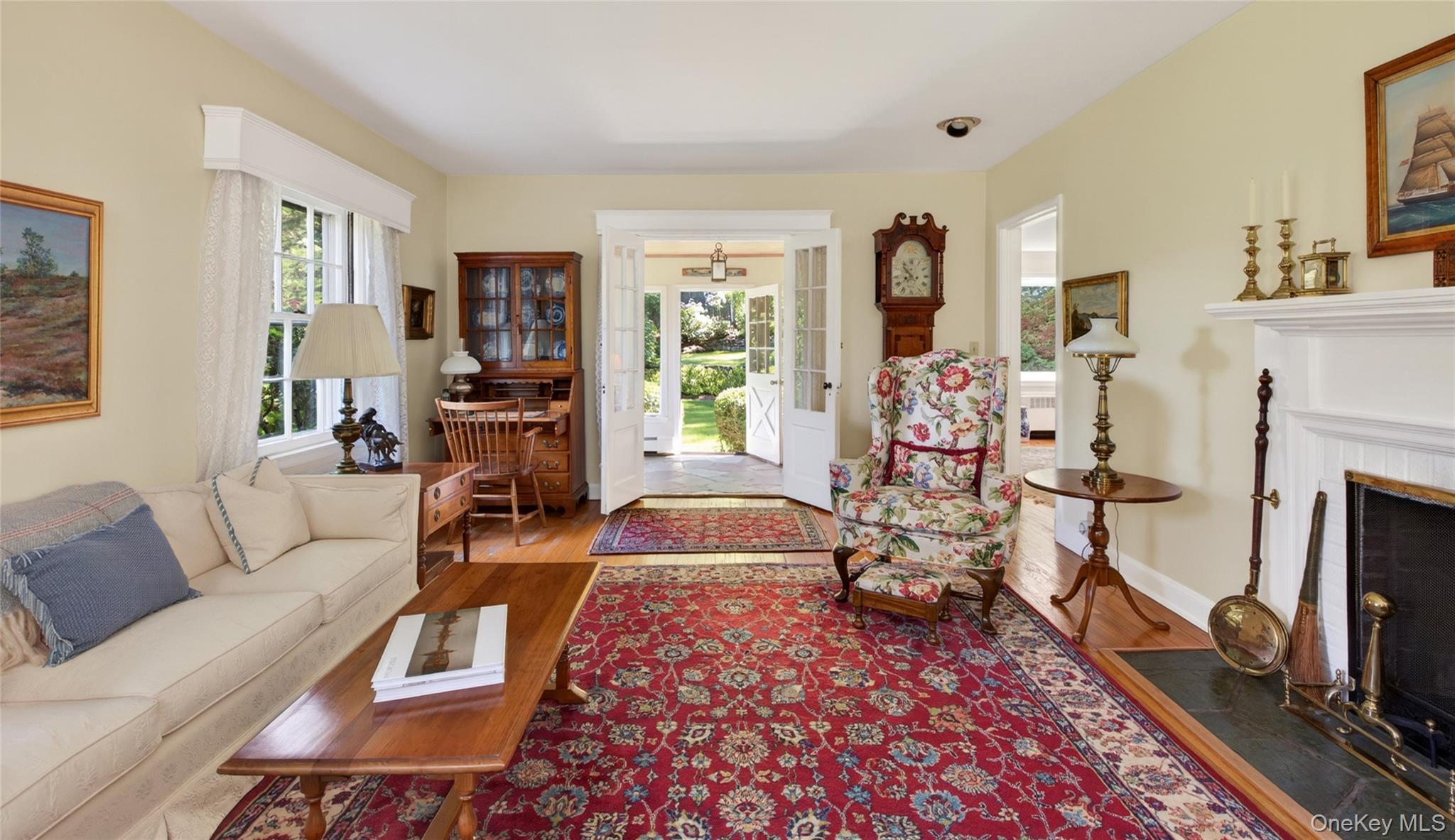 33 Oliphant Avenue Property Photo 16