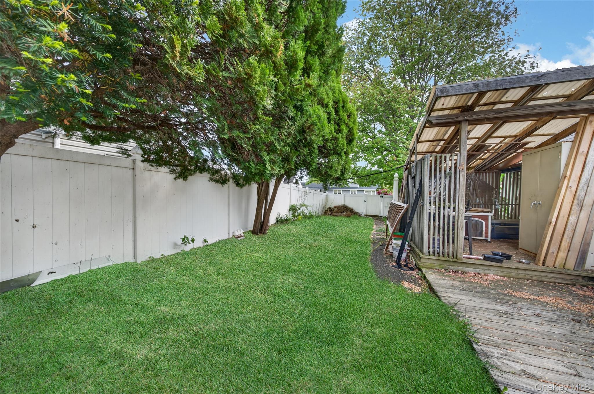 2 Dawn Lane Property Photo 28