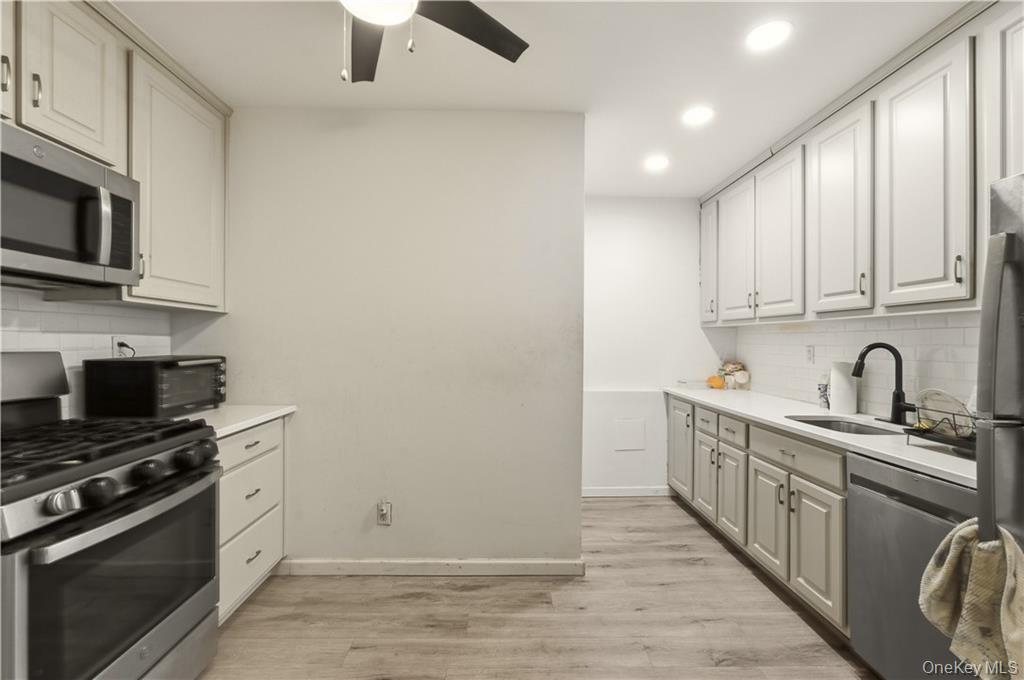 700 Shore Road 2a Property Photo 11