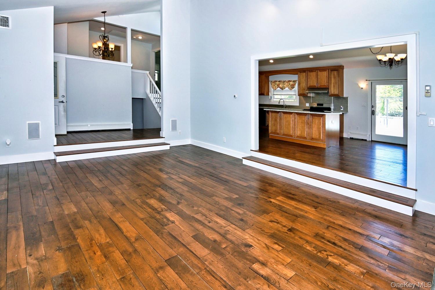21 Sunset Avenue Property Photo 3